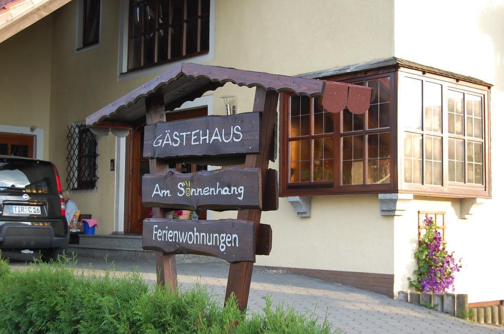 Gaestehaus Am Sonnenhang Erbendorf エクステリア 写真